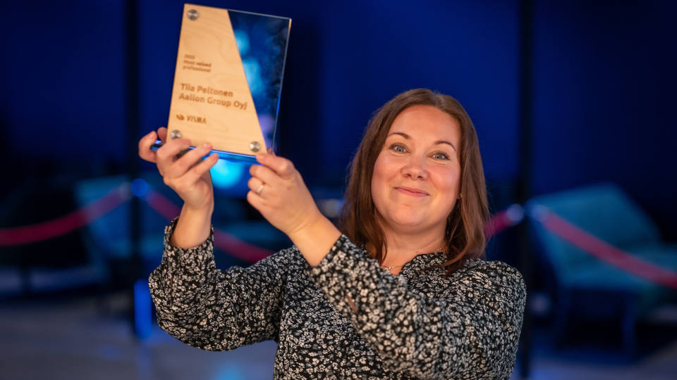 Tiia Peltonen sai palkkahallinnon Most Valued Professional 2025 -tittelin.