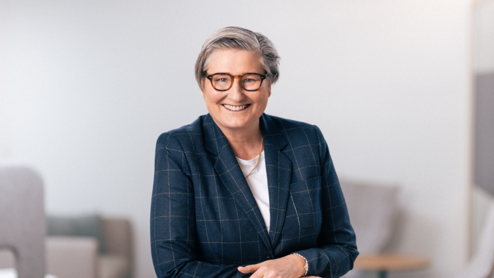 Tiina Helenius, pääekonomisti, Elo